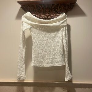Edikted lace off shoulder